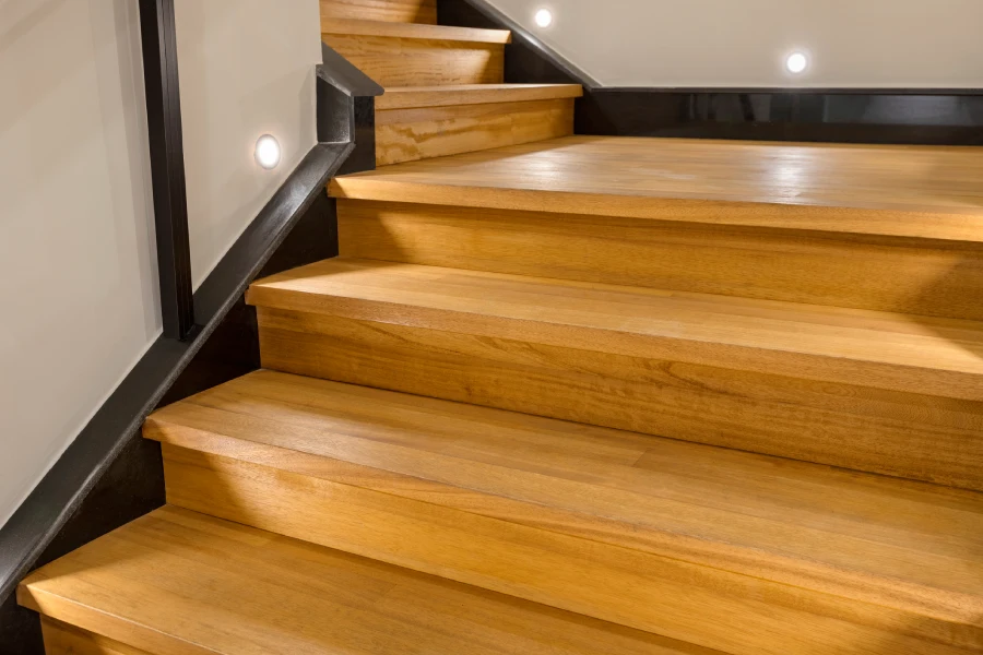 Integrating Lighting Effectively in Staircase Design Houston, TX Integrating Lighting Effectively in Staircase Design Houston, TX